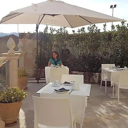 Bed & Breakfast Epoca - Con Stile Ragusa
